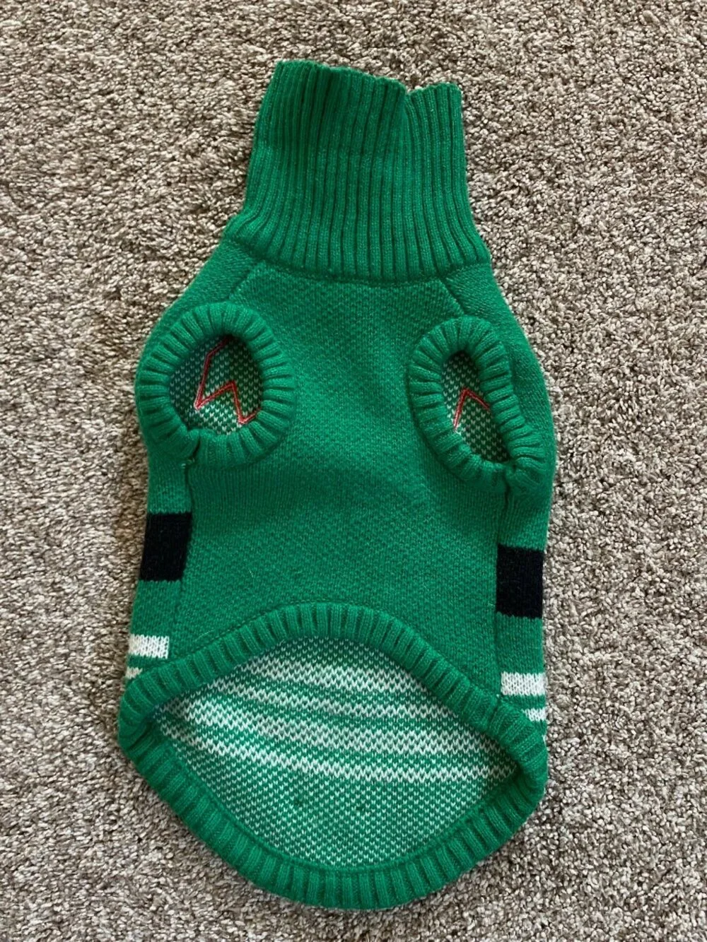 Barkley & Finn Christmas Elf Dog Sweater holiday Green/Red Size Medium